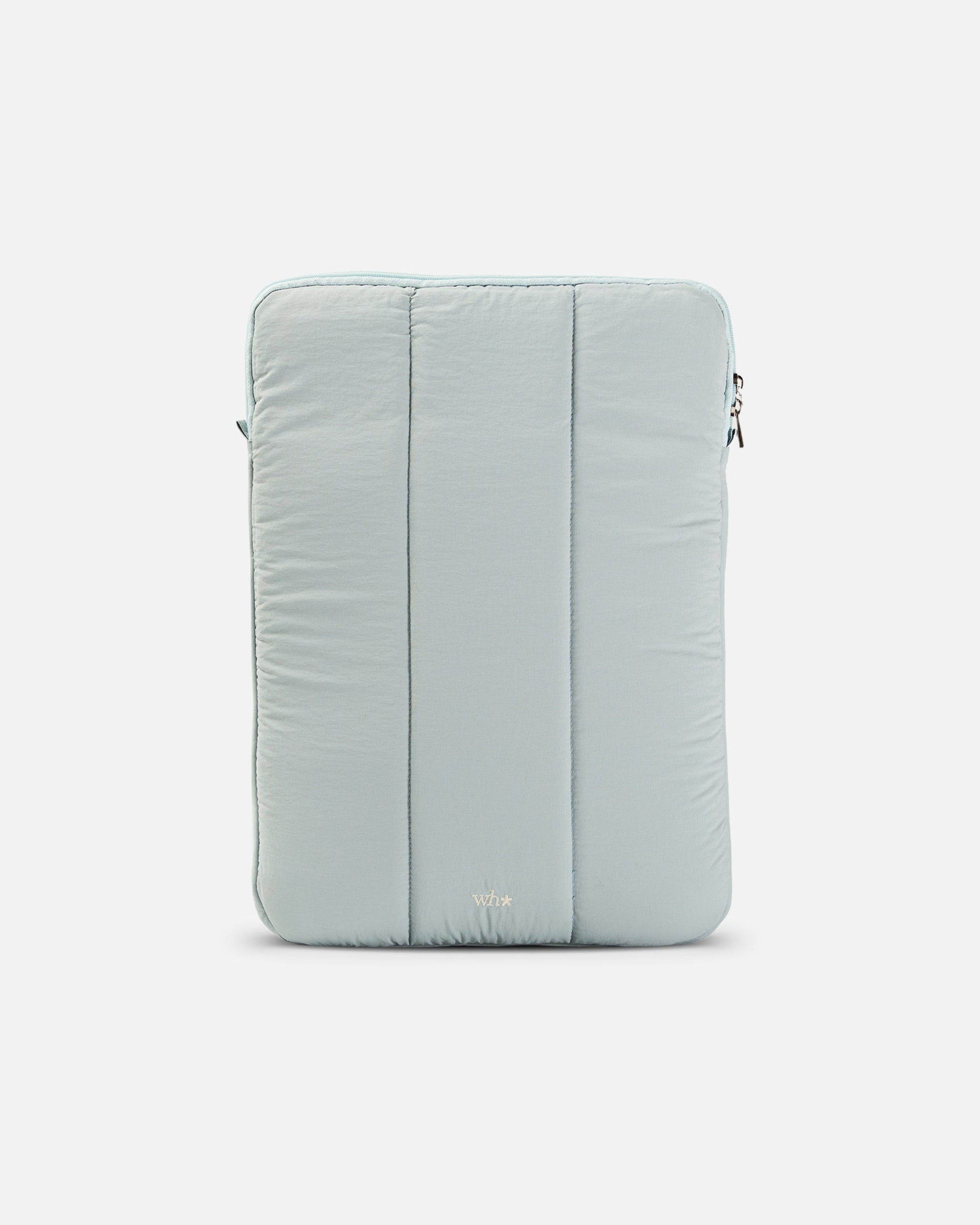 Laptop Capsule 16"