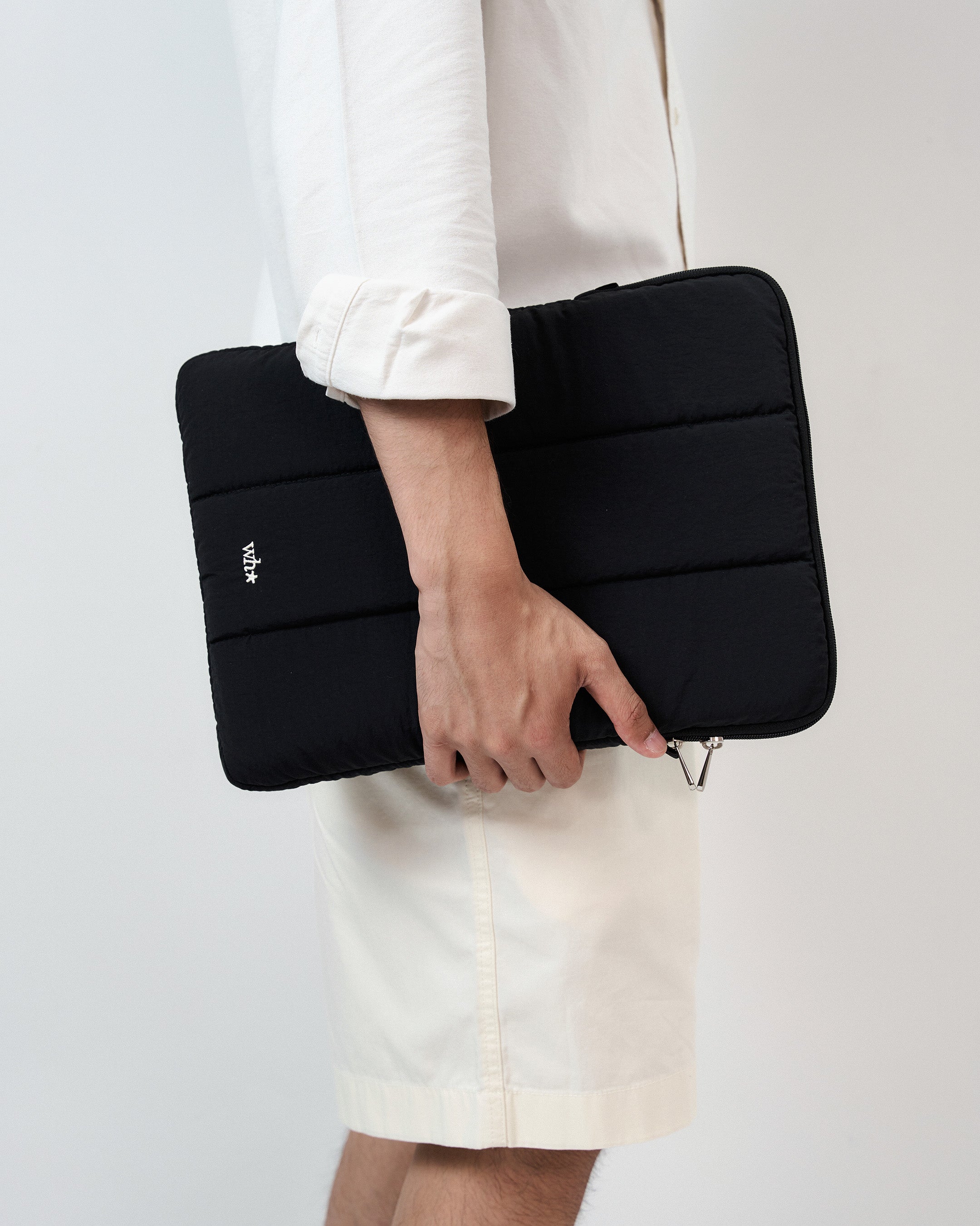Laptop Capsule 14"