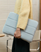 Laptop Capsule 16"