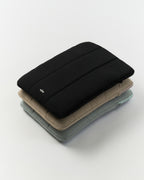 Laptop Capsule 16"