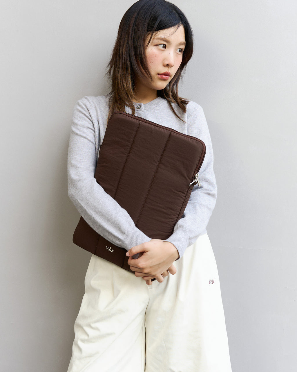 Laptop Capsule 14"